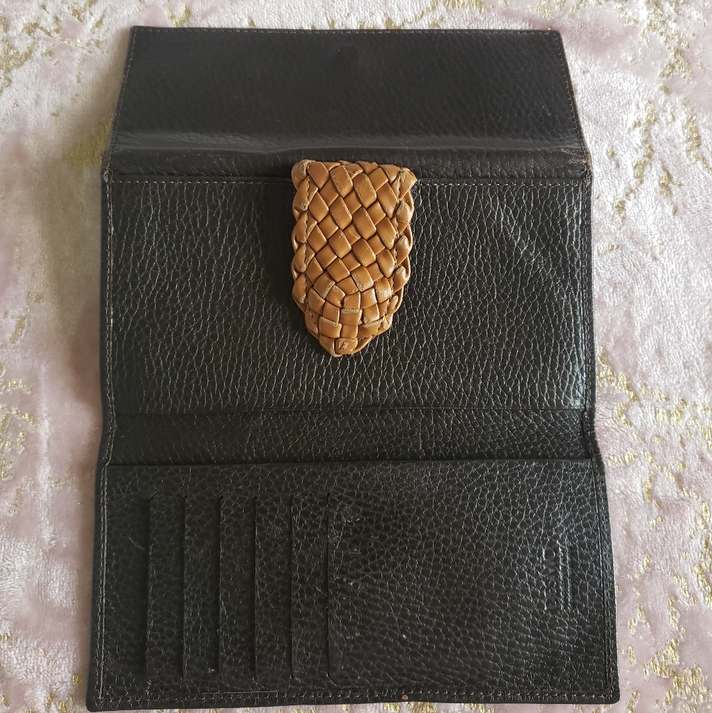 DESMO LEATHER | Bifold Brown Wallet - Picture 5 of 16